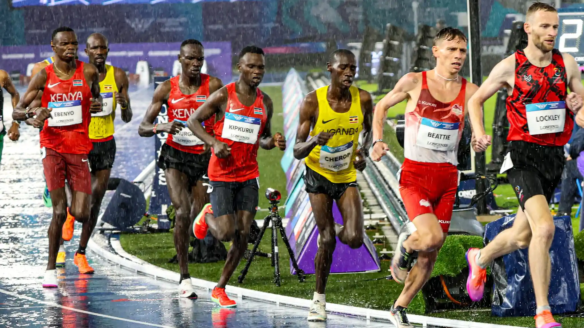 Kenya narrowly missed out on a medal in the men's 10,000m final, with Edwin Kurgat finishing fourth (27:50.98) by less than a second.